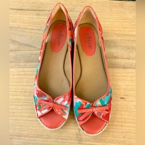 Softspots Orange Floral Espadrille Sandals 9W